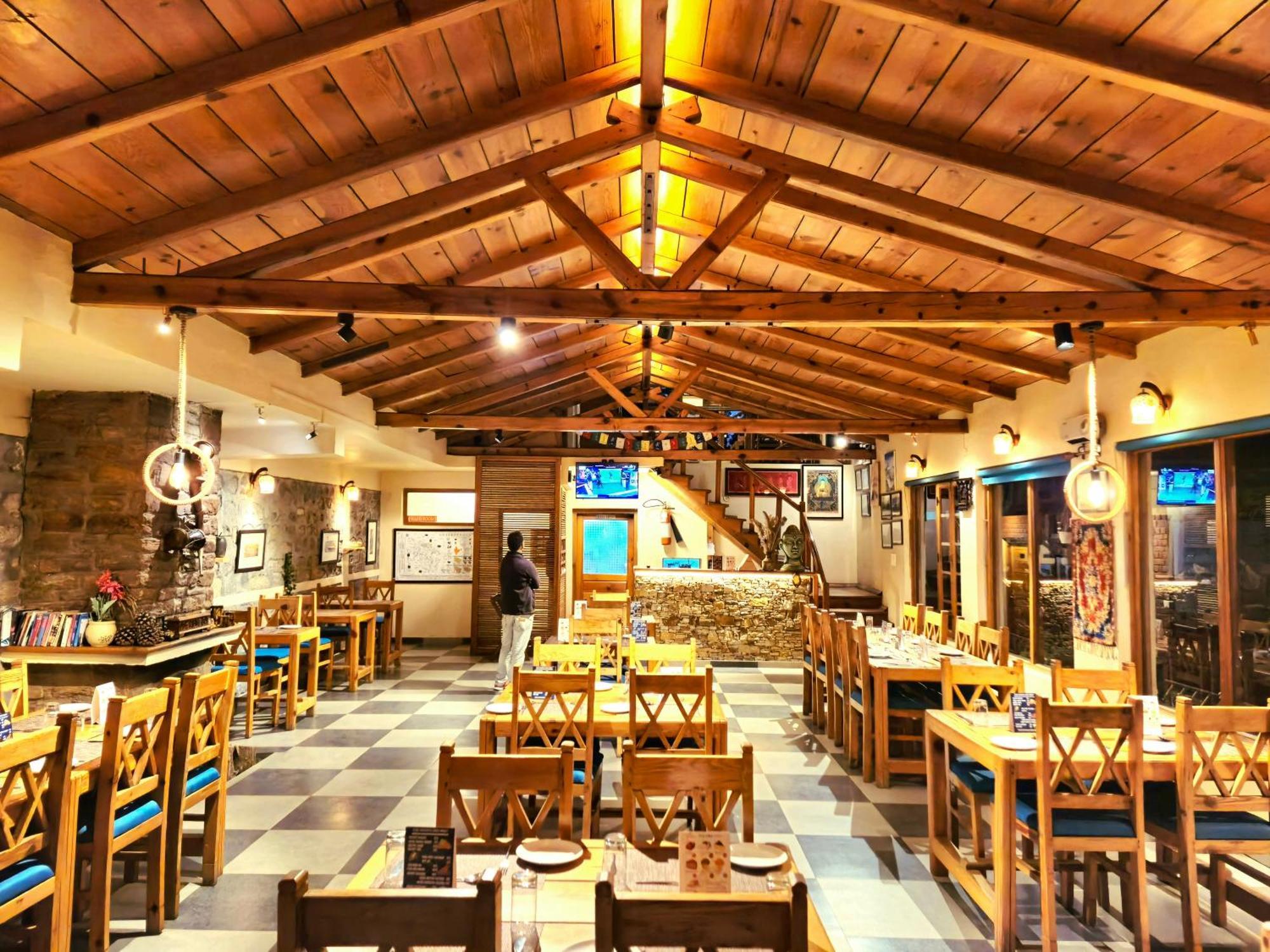 Yak And Yeti Inn Ranikhet Εξωτερικό φωτογραφία