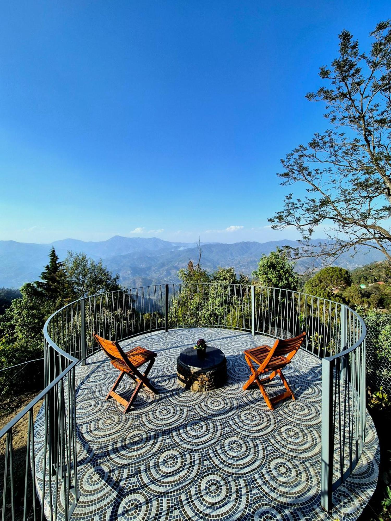 Yak And Yeti Inn Ranikhet Εξωτερικό φωτογραφία